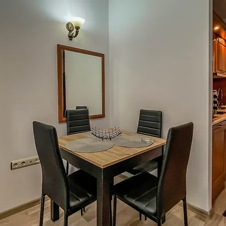 1br - Ac - Balcony Apartment *