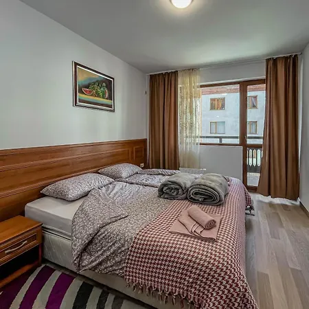 Apartment 1br 2 Min To Gondola With Storage Bansko