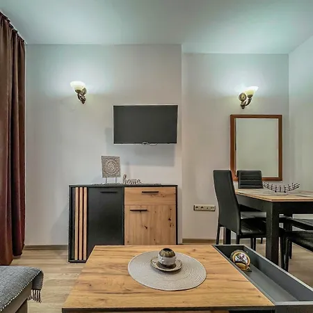 Apartment 1br - Ac - Balcony *
